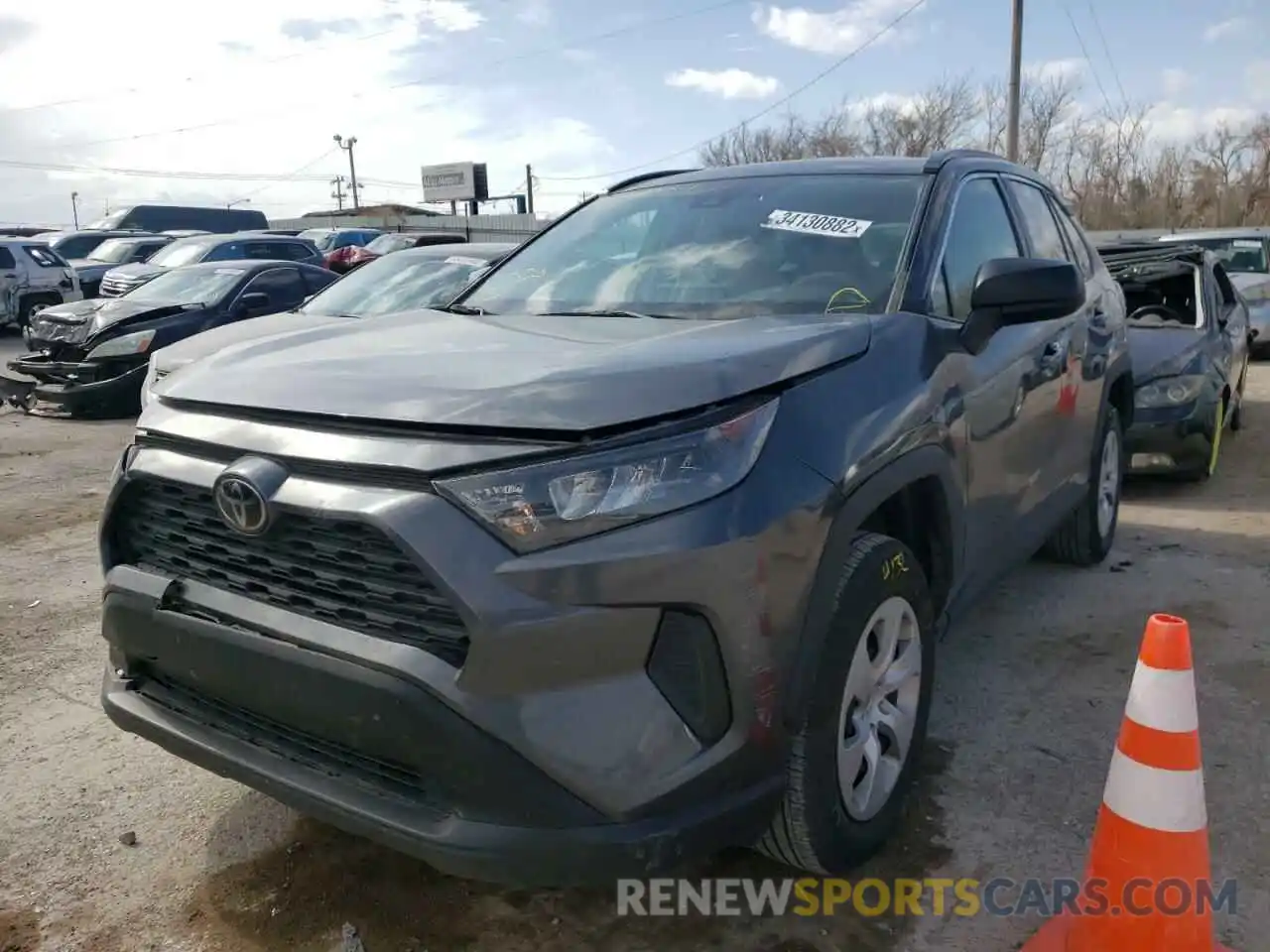 2 Photograph of a damaged car 2T3H1RFV3KC021254 TOYOTA RAV4 2019