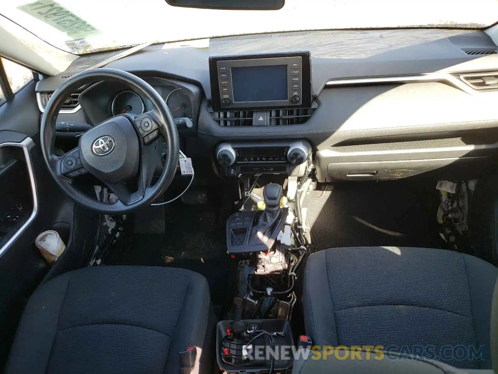 9 Photograph of a damaged car 2T3H1RFV3KC021349 TOYOTA RAV4 2019