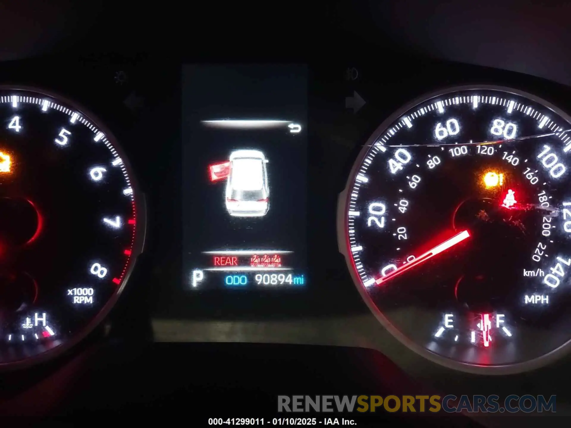 7 Photograph of a damaged car 2T3H1RFV3KC024140 TOYOTA RAV4 2019