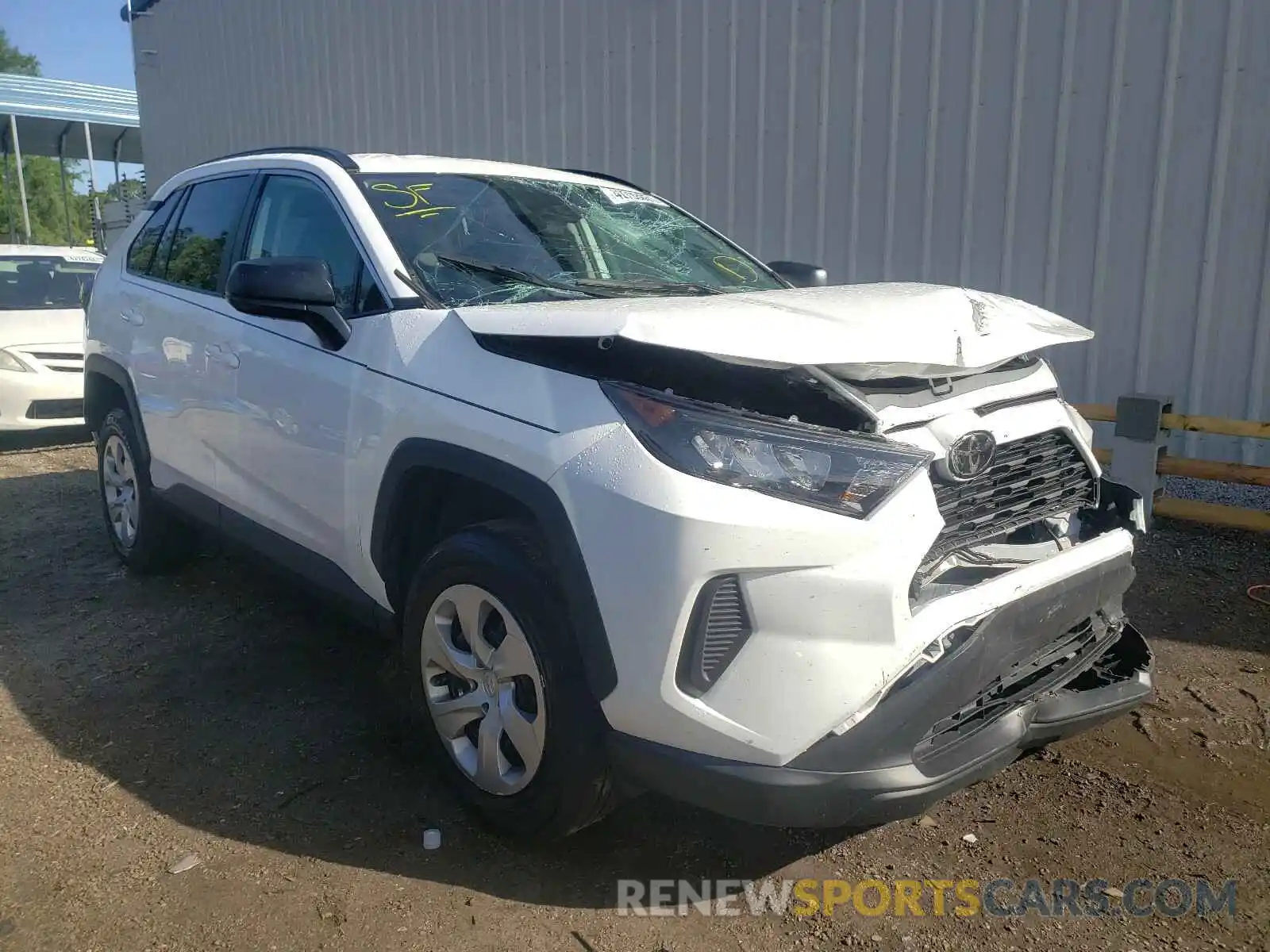 1 Photograph of a damaged car 2T3H1RFV3KC024896 TOYOTA RAV4 2019