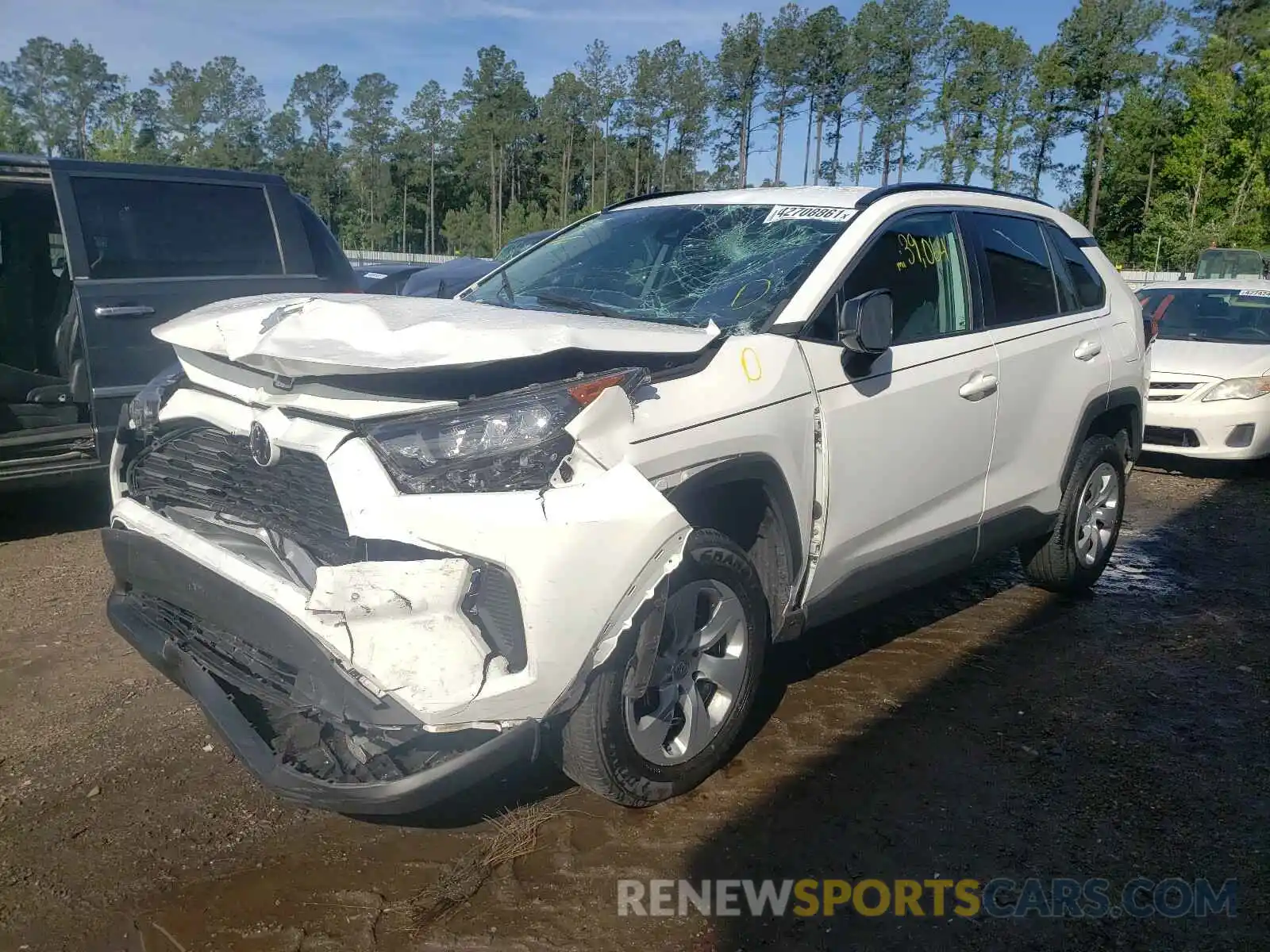 2 Photograph of a damaged car 2T3H1RFV3KC024896 TOYOTA RAV4 2019