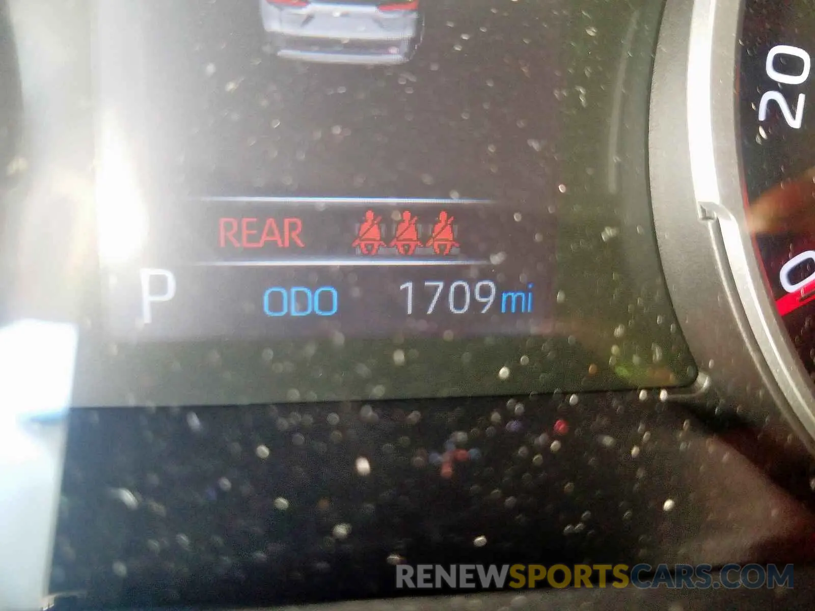 8 Photograph of a damaged car 2T3H1RFV3KC029371 TOYOTA RAV4 2019