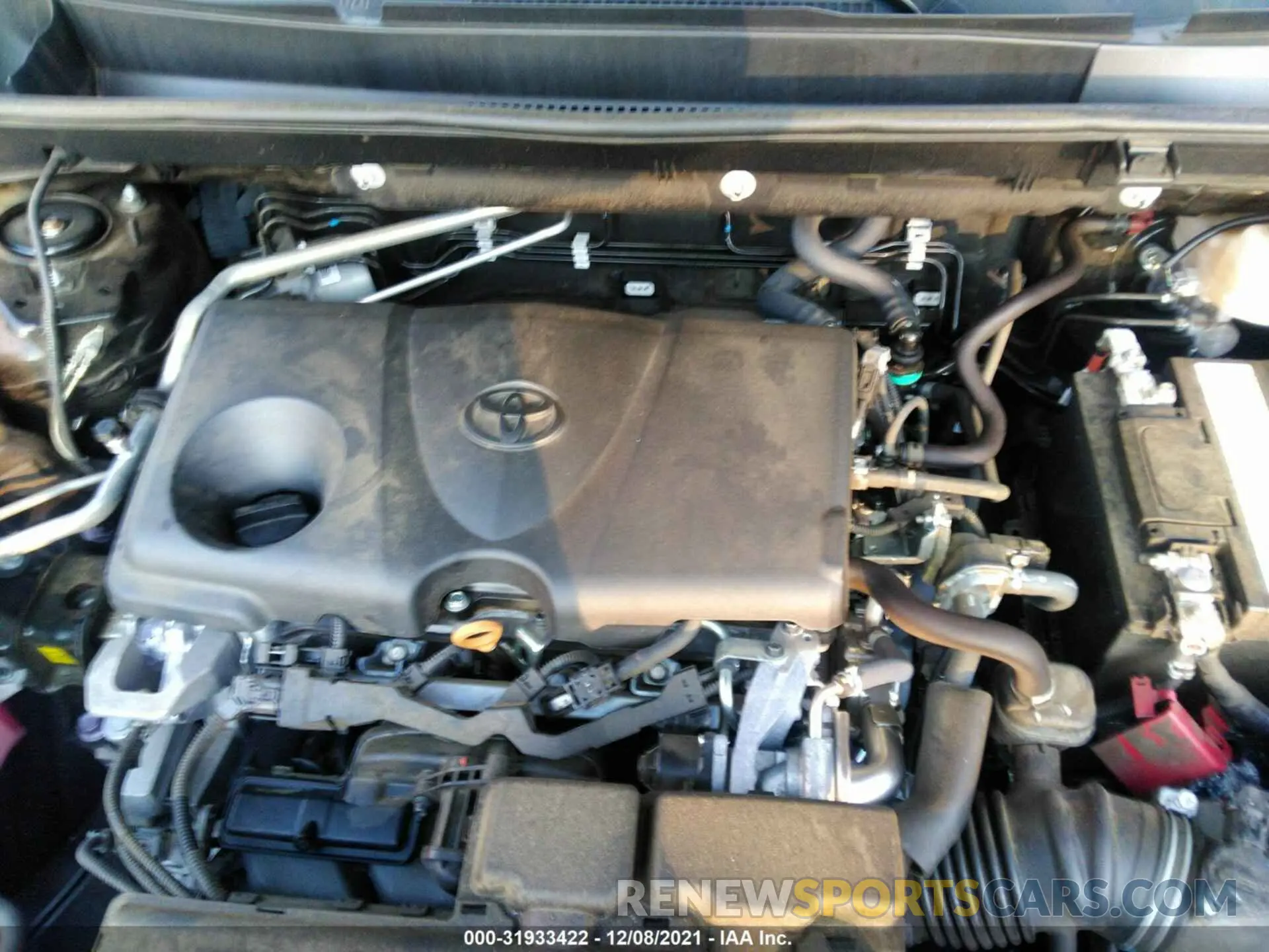 10 Photograph of a damaged car 2T3H1RFV3KW006977 TOYOTA RAV4 2019
