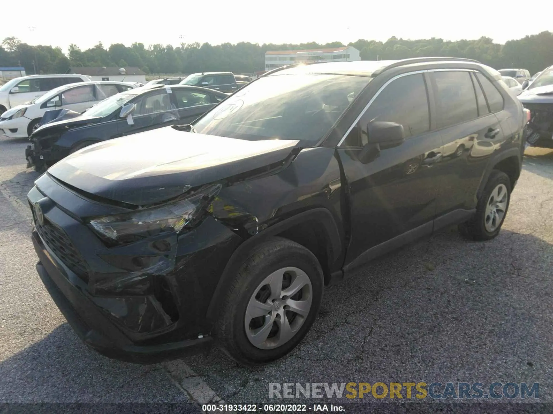 2 Photograph of a damaged car 2T3H1RFV3KW006977 TOYOTA RAV4 2019