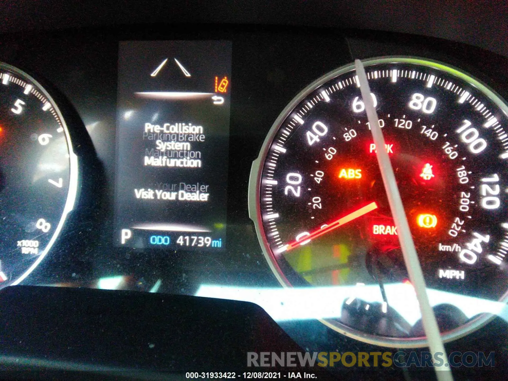 7 Photograph of a damaged car 2T3H1RFV3KW006977 TOYOTA RAV4 2019