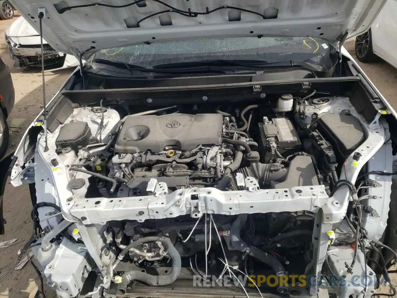 7 Photograph of a damaged car 2T3H1RFV3KW019485 TOYOTA RAV4 2019