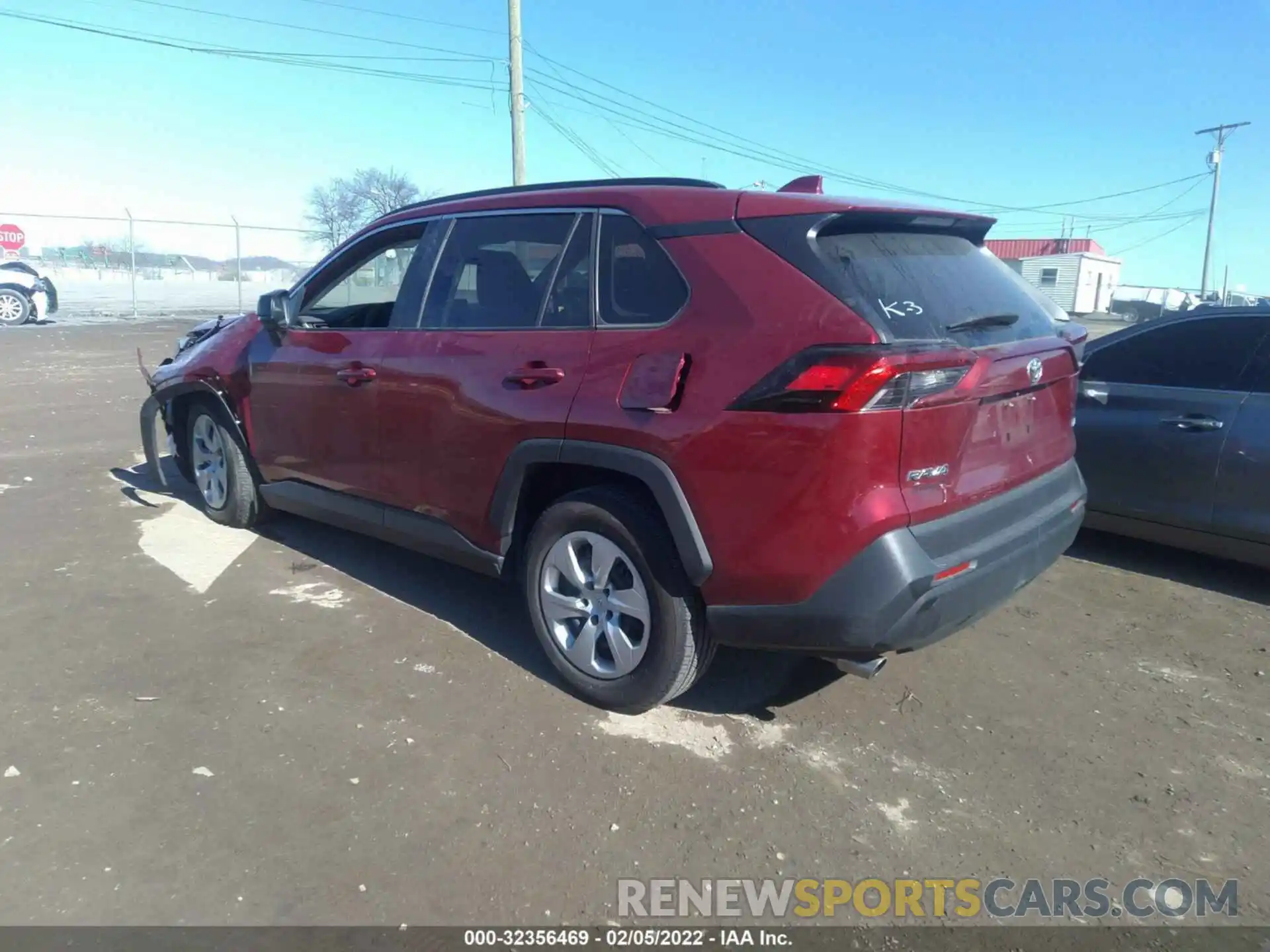 3 Photograph of a damaged car 2T3H1RFV3KW035363 TOYOTA RAV4 2019