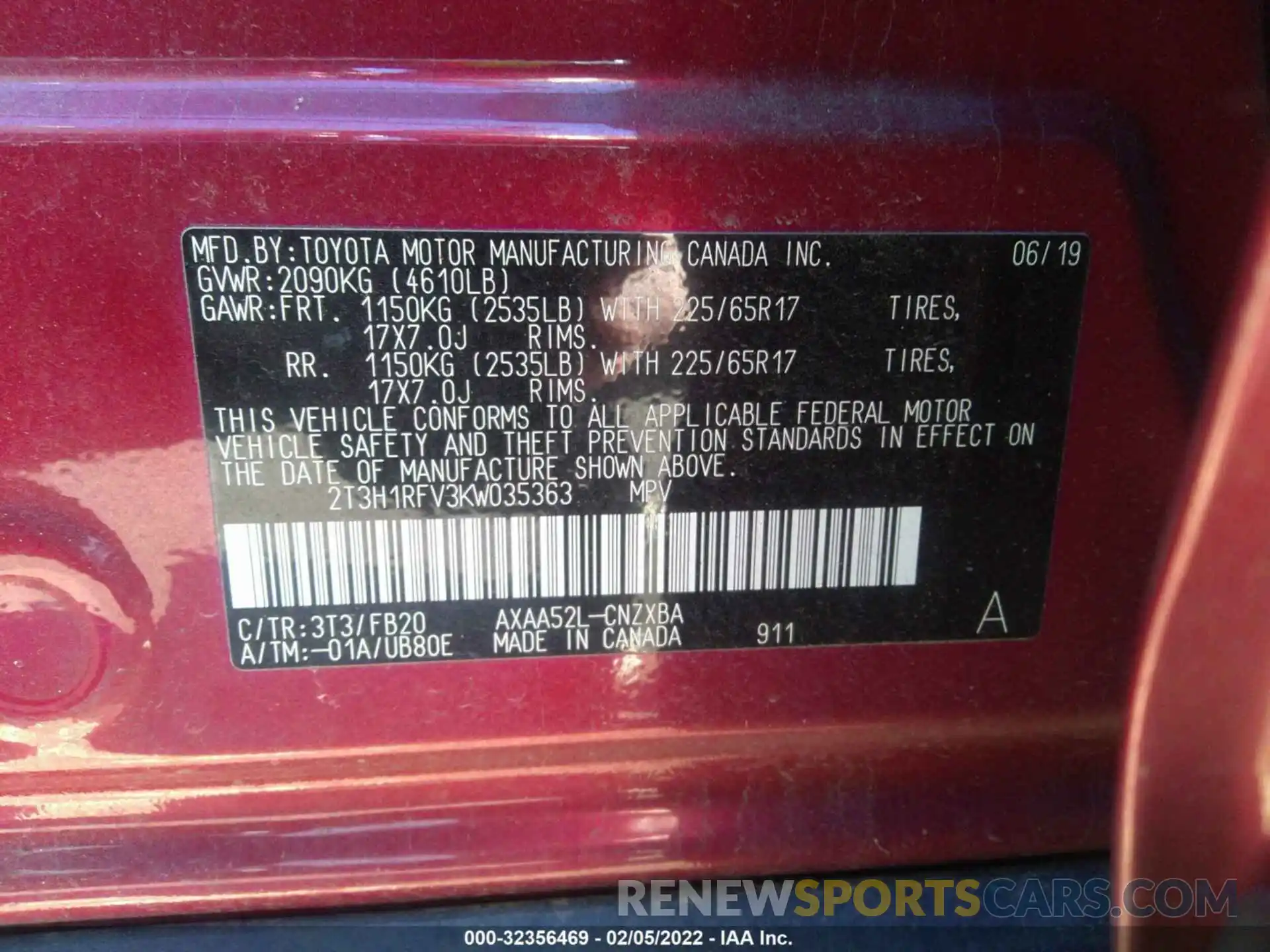 9 Photograph of a damaged car 2T3H1RFV3KW035363 TOYOTA RAV4 2019