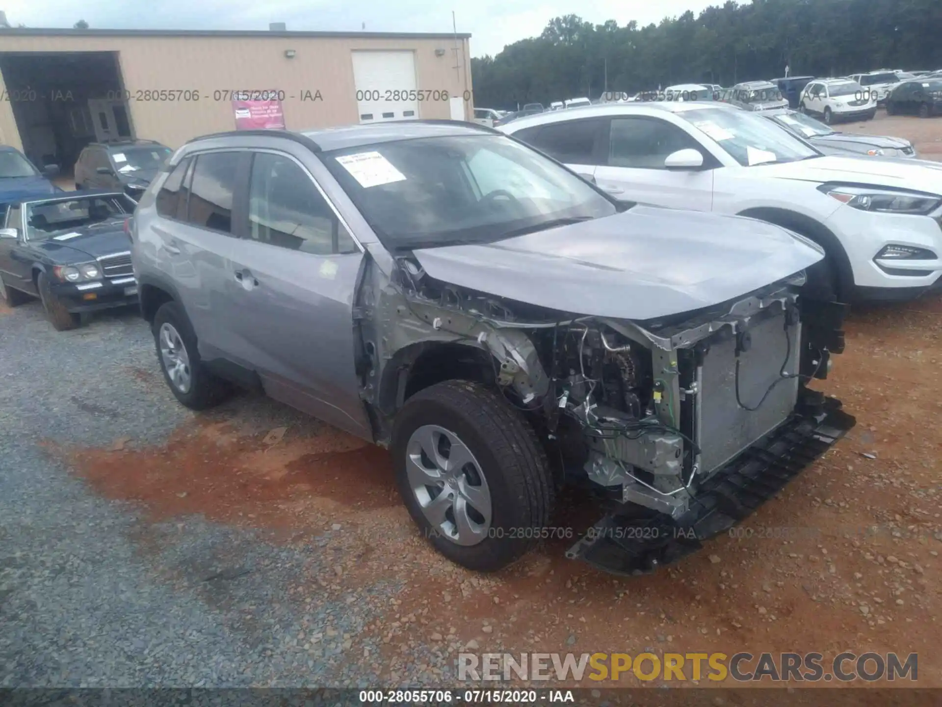 1 Photograph of a damaged car 2T3H1RFV3KW035959 TOYOTA RAV4 2019