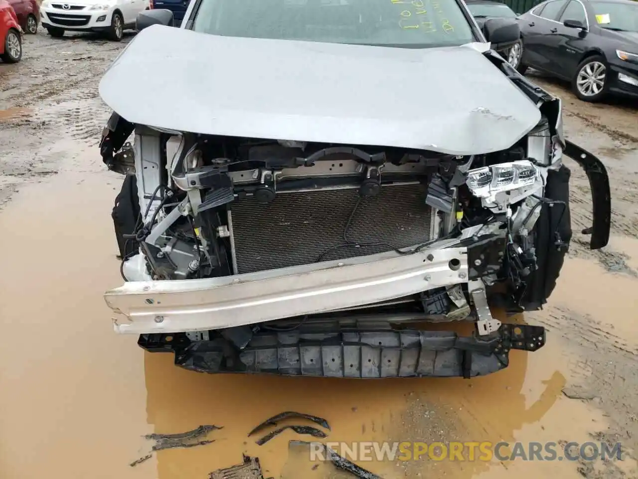 9 Photograph of a damaged car 2T3H1RFV3KW036609 TOYOTA RAV4 2019