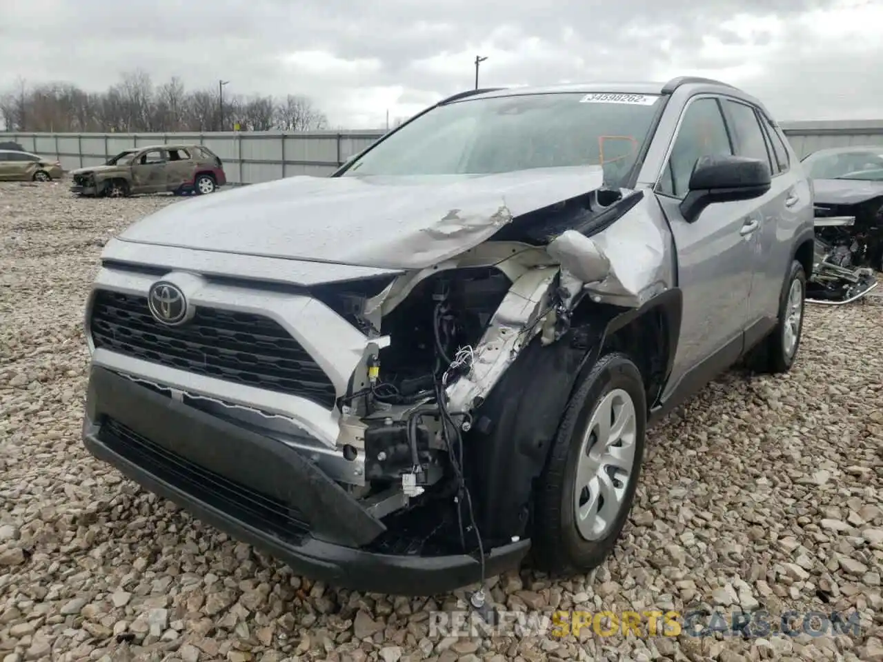 2 Photograph of a damaged car 2T3H1RFV3KW038750 TOYOTA RAV4 2019