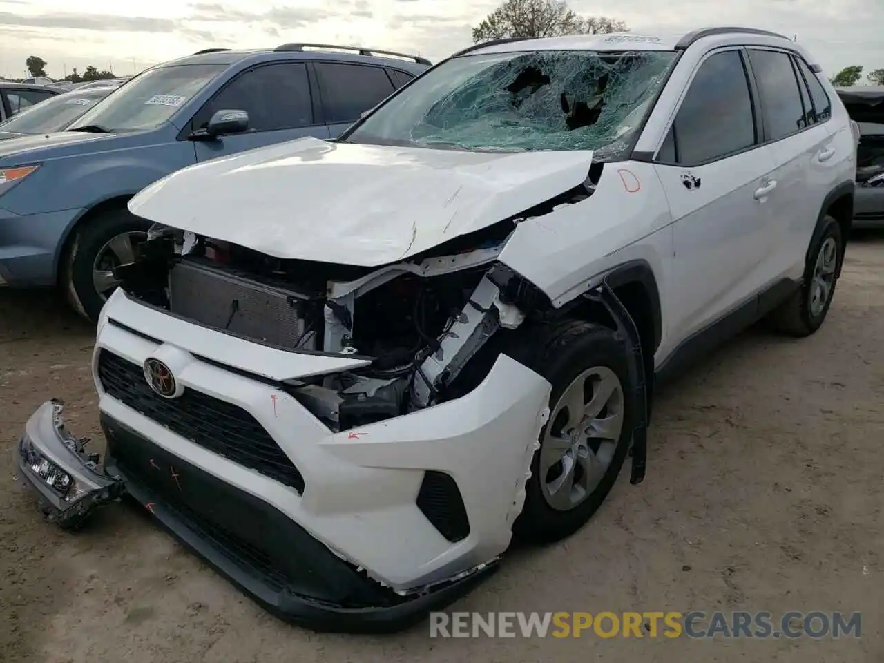 2 Photograph of a damaged car 2T3H1RFV3KW050607 TOYOTA RAV4 2019