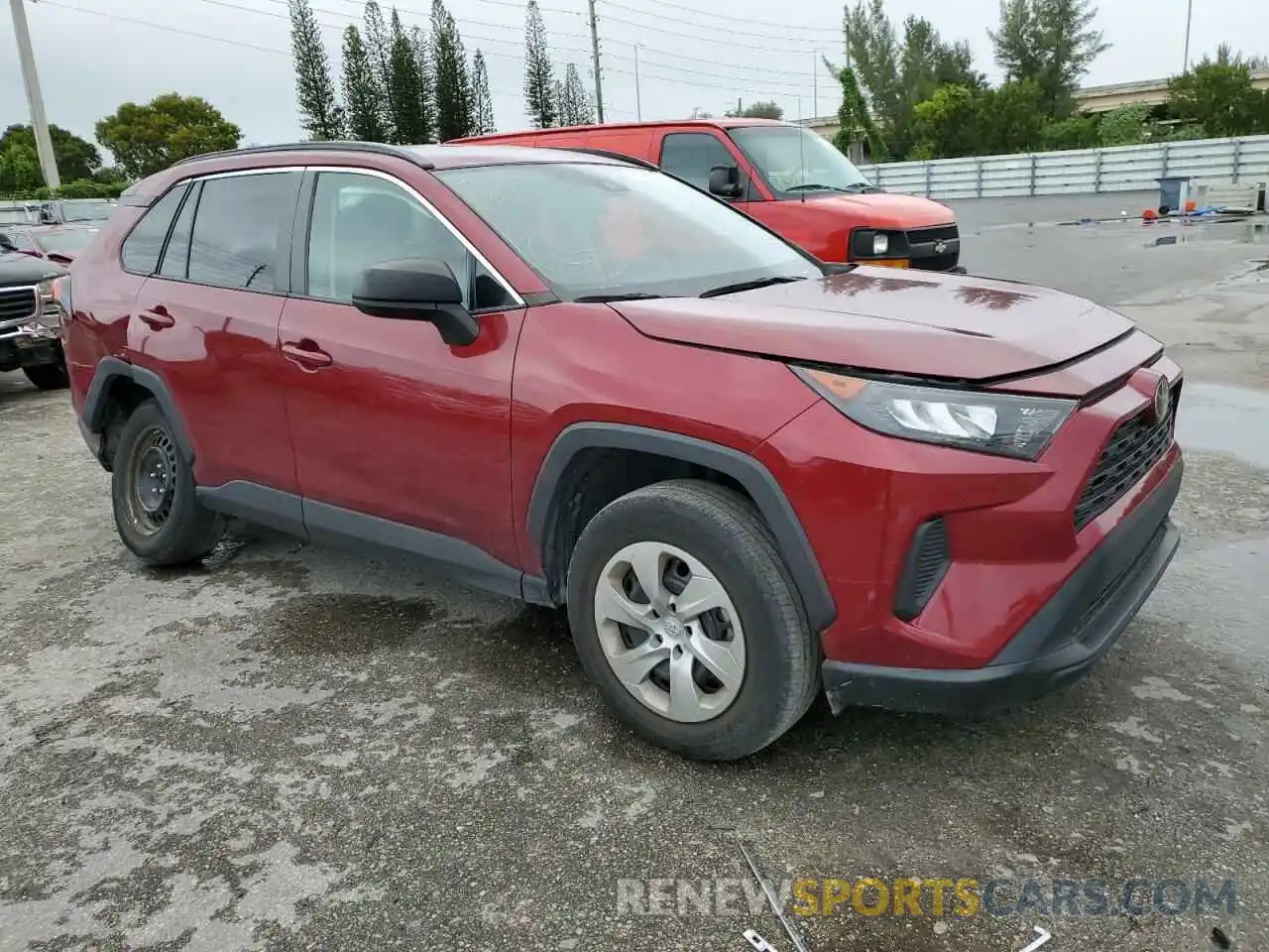 1 Photograph of a damaged car 2T3H1RFV3KW053698 TOYOTA RAV4 2019