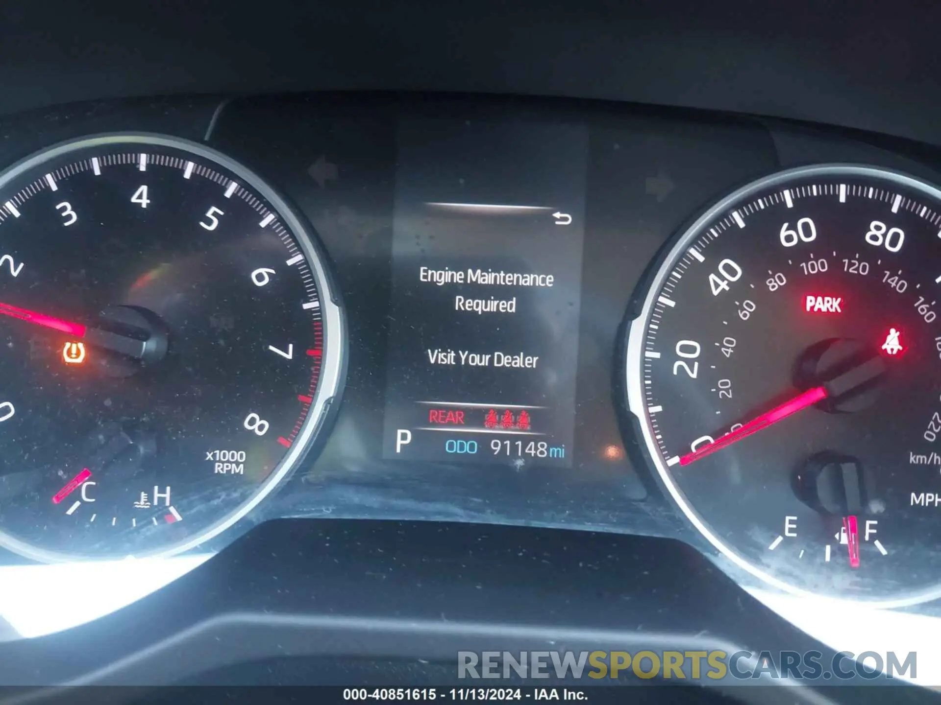 15 Photograph of a damaged car 2T3H1RFV4KC019044 TOYOTA RAV4 2019