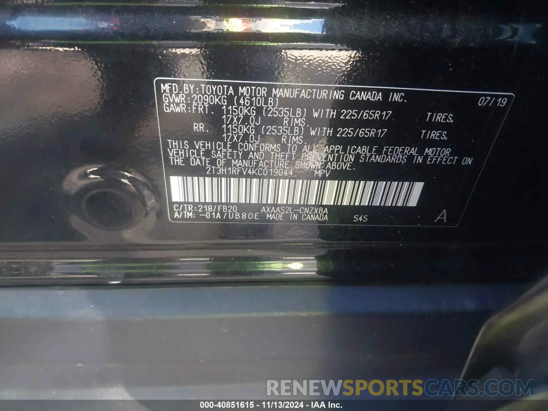 9 Photograph of a damaged car 2T3H1RFV4KC019044 TOYOTA RAV4 2019