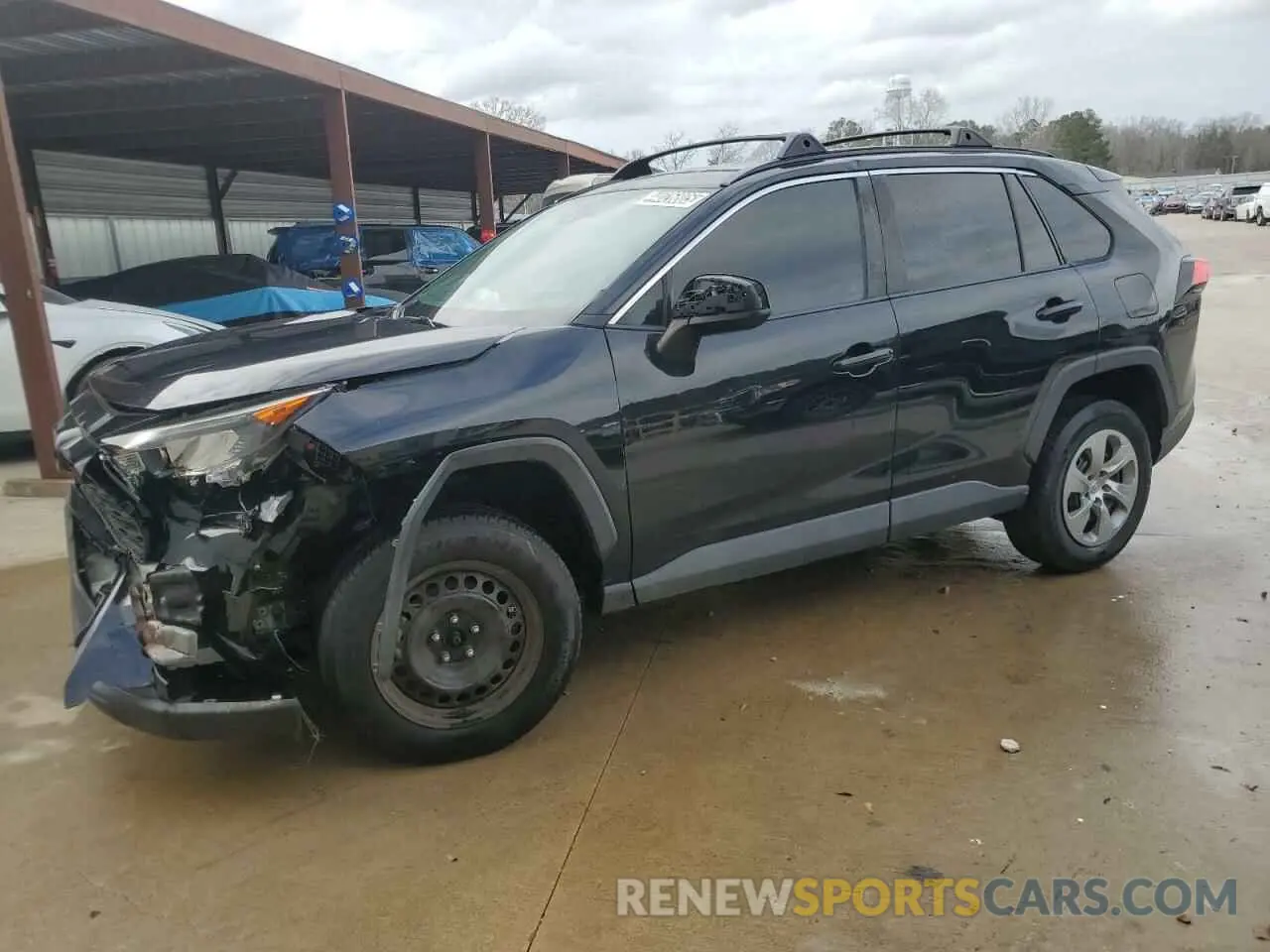 1 Photograph of a damaged car 2T3H1RFV4KC029413 TOYOTA RAV4 2019