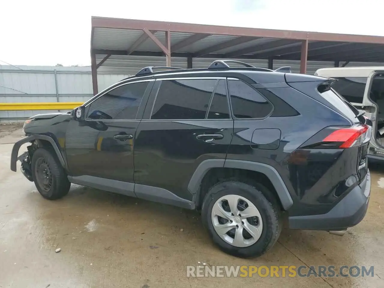 2 Photograph of a damaged car 2T3H1RFV4KC029413 TOYOTA RAV4 2019