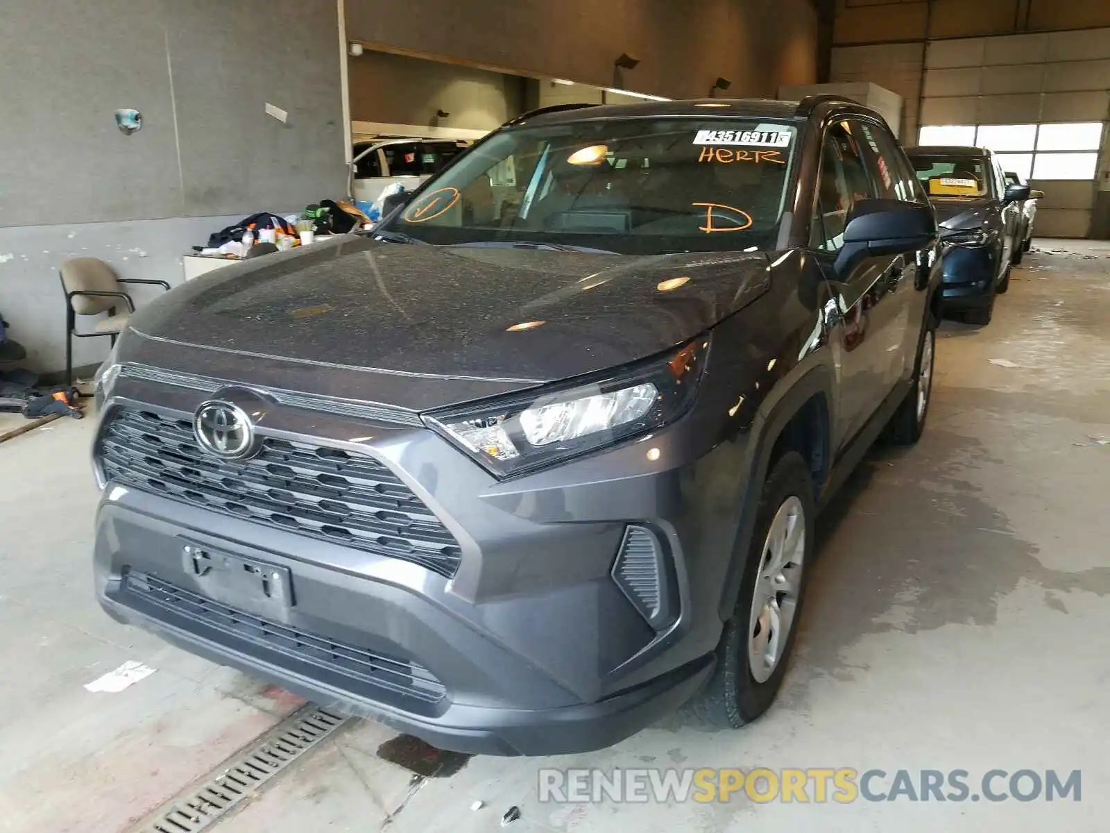 2 Photograph of a damaged car 2T3H1RFV4KW027479 TOYOTA RAV4 2019