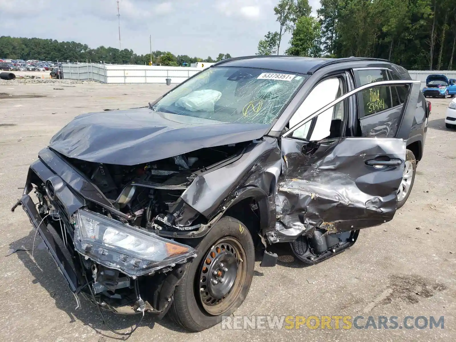 2 Photograph of a damaged car 2T3H1RFV4KW035226 TOYOTA RAV4 2019