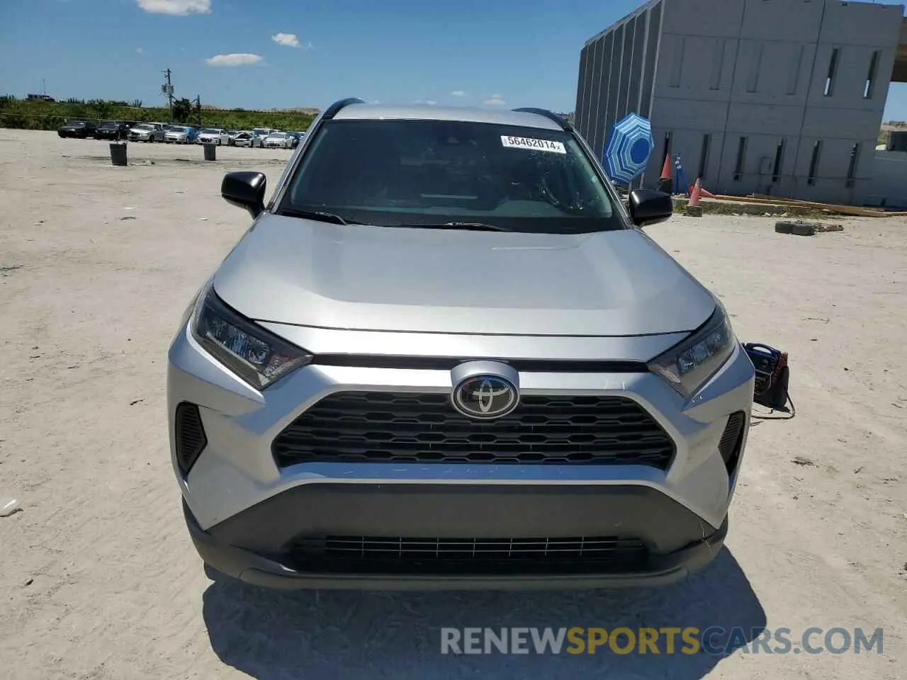 5 Photograph of a damaged car 2T3H1RFV4KW037087 TOYOTA RAV4 2019