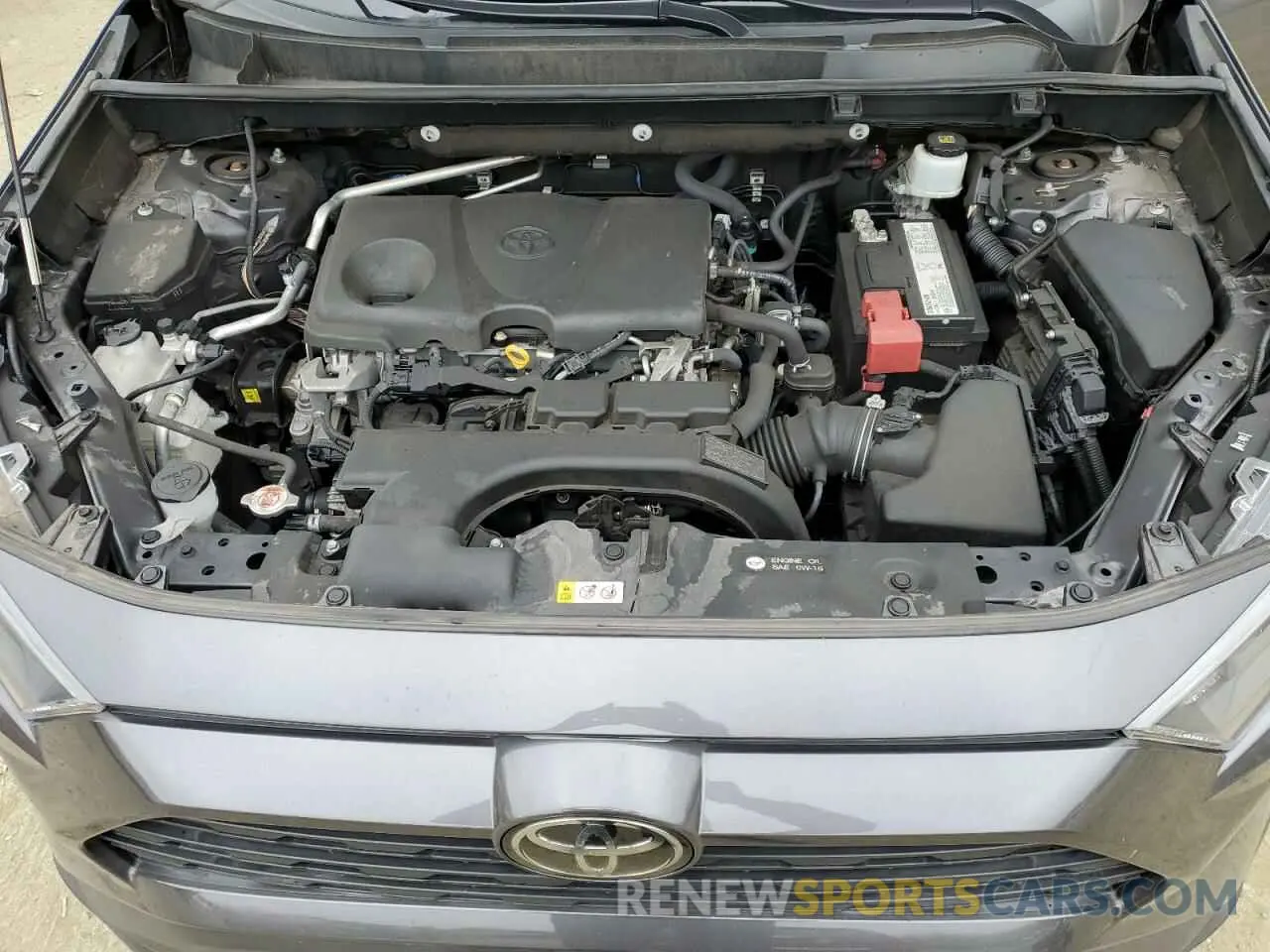13 Photograph of a damaged car 2T3H1RFV4KW037137 TOYOTA RAV4 2019