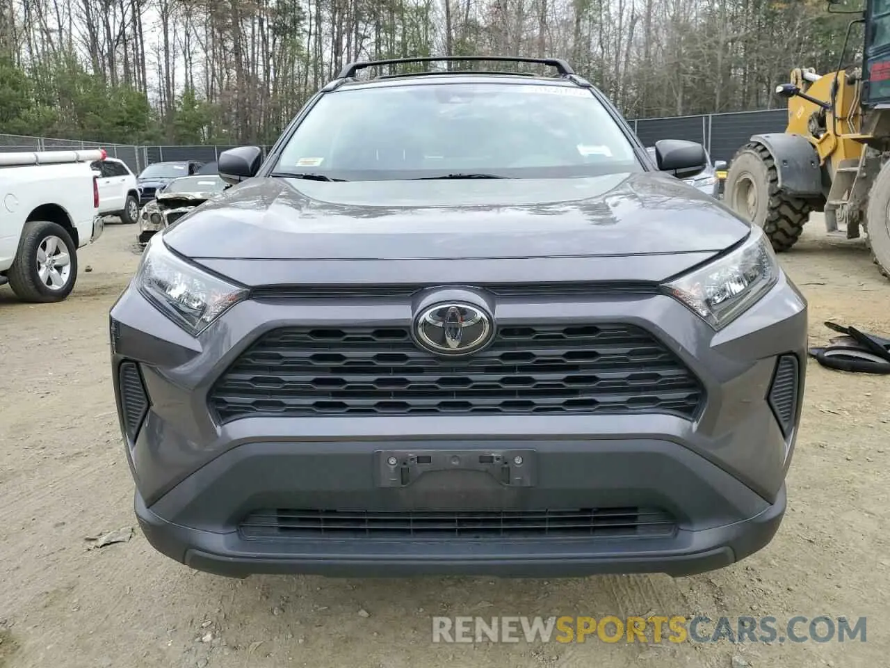 5 Photograph of a damaged car 2T3H1RFV4KW037137 TOYOTA RAV4 2019