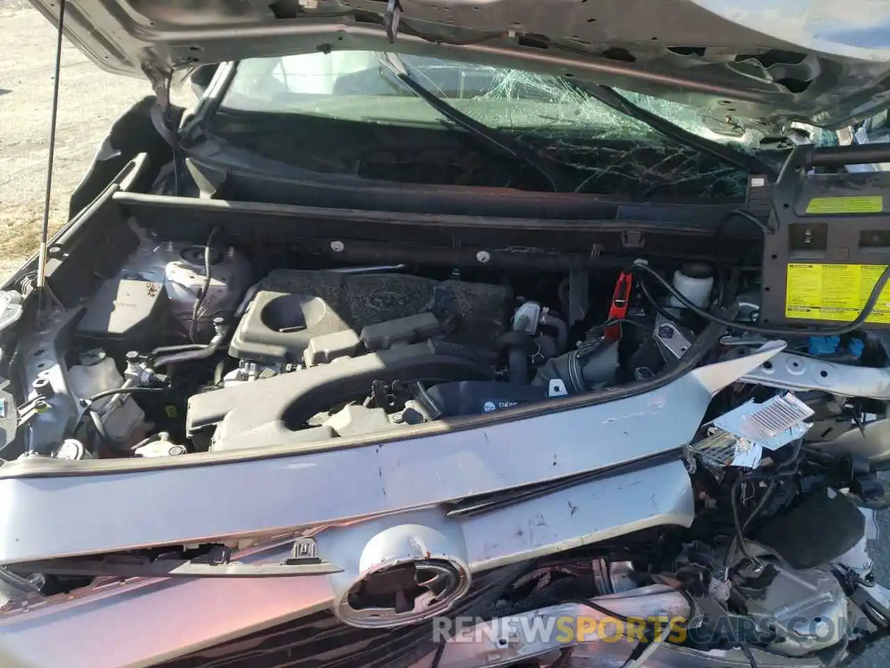 7 Photograph of a damaged car 2T3H1RFV4KW043374 TOYOTA RAV4 2019