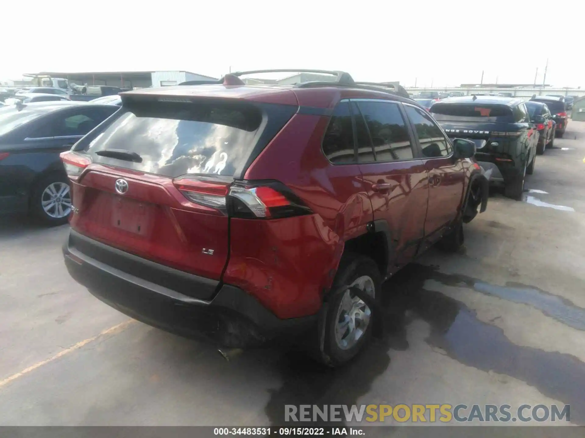 4 Photograph of a damaged car 2T3H1RFV4KW048851 TOYOTA RAV4 2019