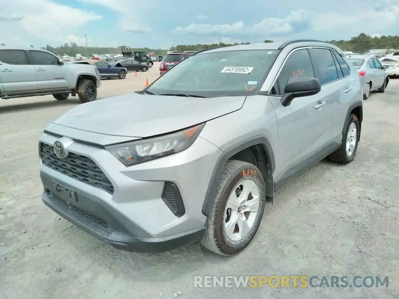 2 Photograph of a damaged car 2T3H1RFV4KW051930 TOYOTA RAV4 2019