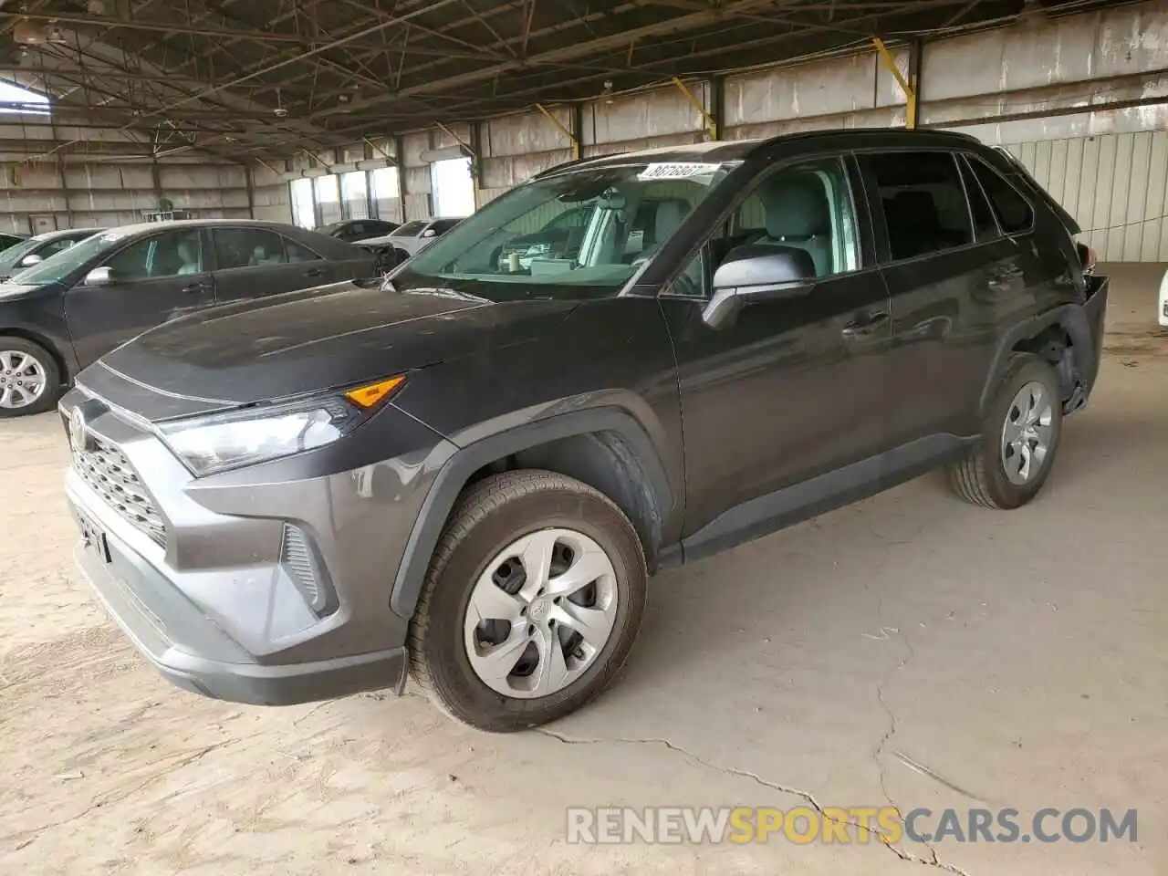 1 Photograph of a damaged car 2T3H1RFV5KW019410 TOYOTA RAV4 2019