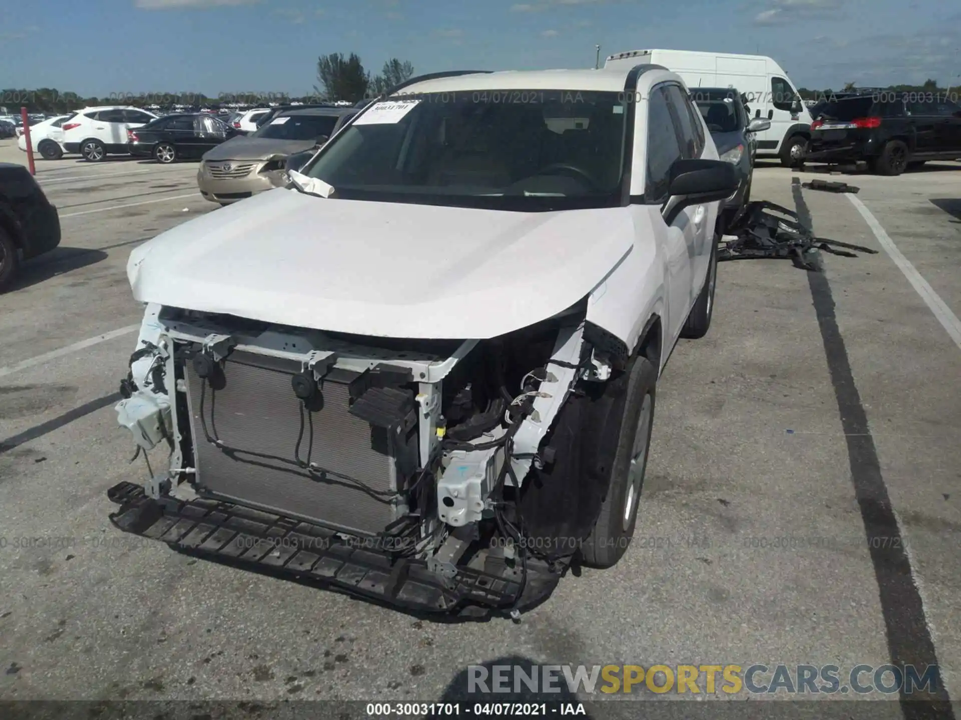 2 Photograph of a damaged car 2T3H1RFV5KW038829 TOYOTA RAV4 2019