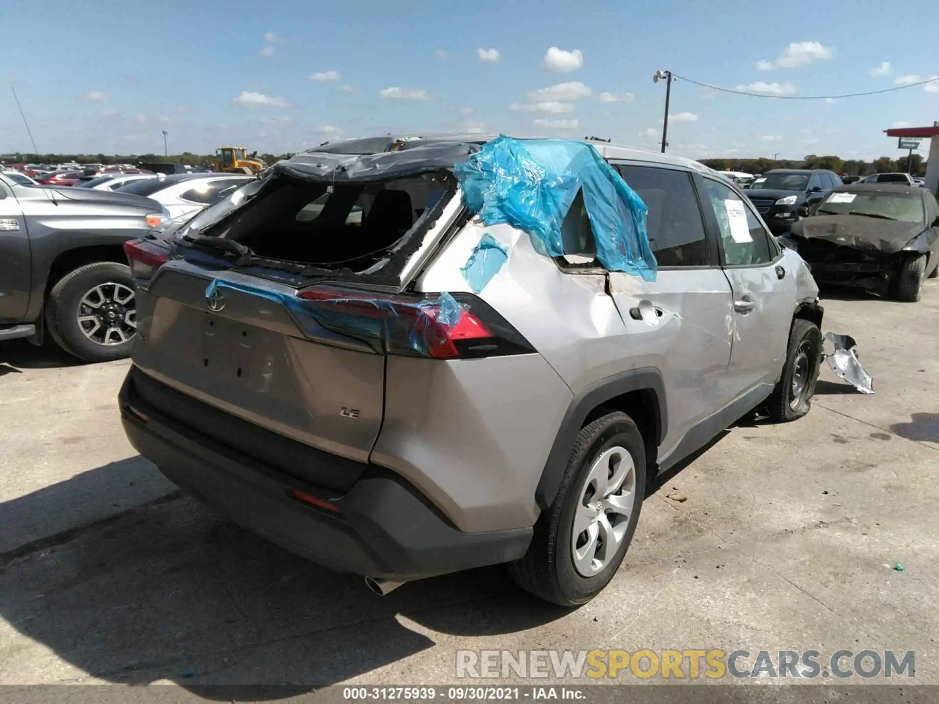 4 Photograph of a damaged car 2T3H1RFV5KW047286 TOYOTA RAV4 2019