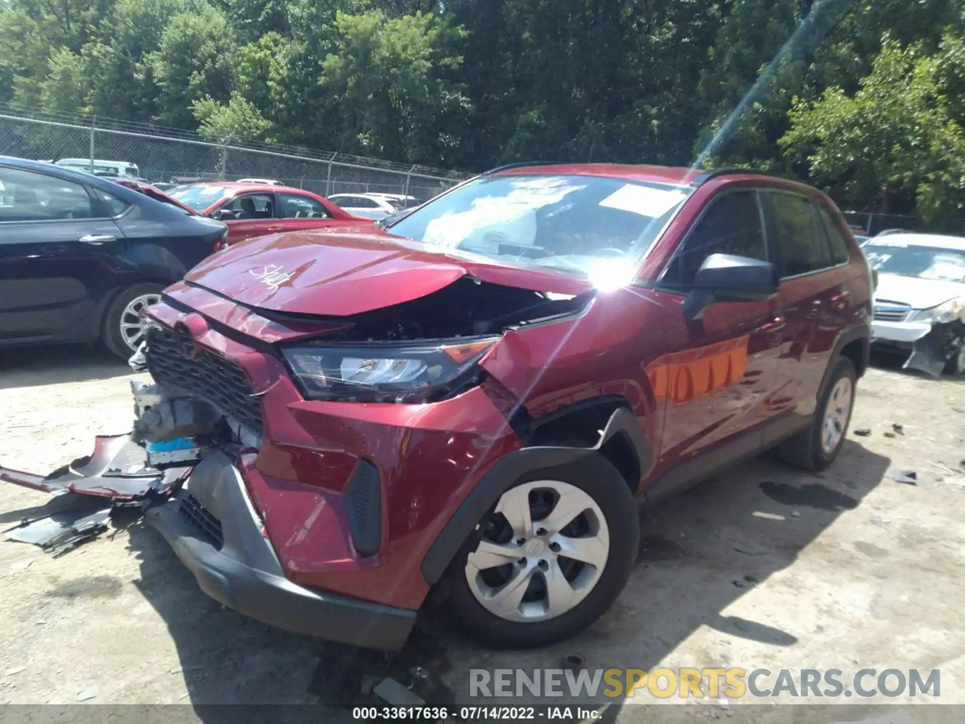 2 Photograph of a damaged car 2T3H1RFV6KC002908 TOYOTA RAV4 2019