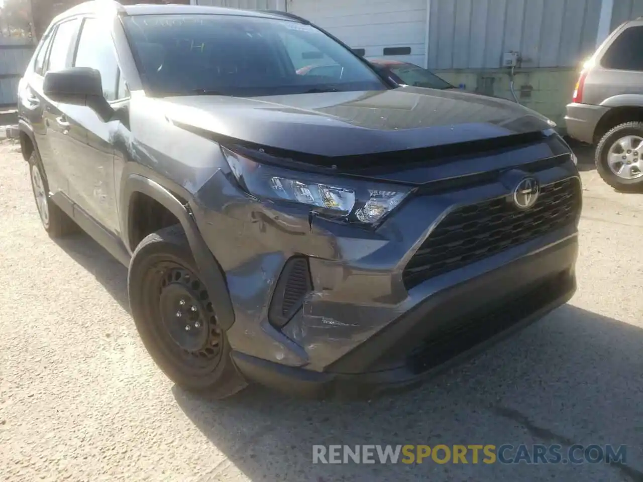 9 Photograph of a damaged car 2T3H1RFV6KC010085 TOYOTA RAV4 2019