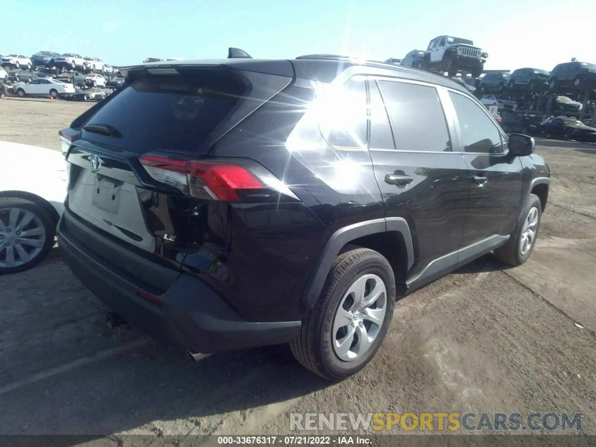 4 Photograph of a damaged car 2T3H1RFV6KC014007 TOYOTA RAV4 2019