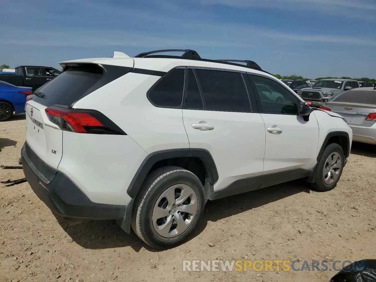 3 Photograph of a damaged car 2T3H1RFV6KC022110 TOYOTA RAV4 2019