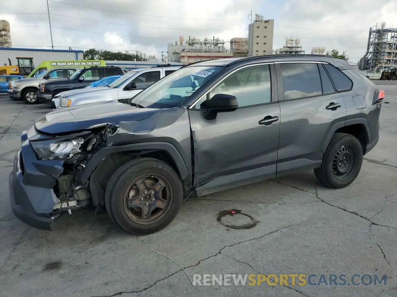 1 Photograph of a damaged car 2T3H1RFV6KC026528 TOYOTA RAV4 2019