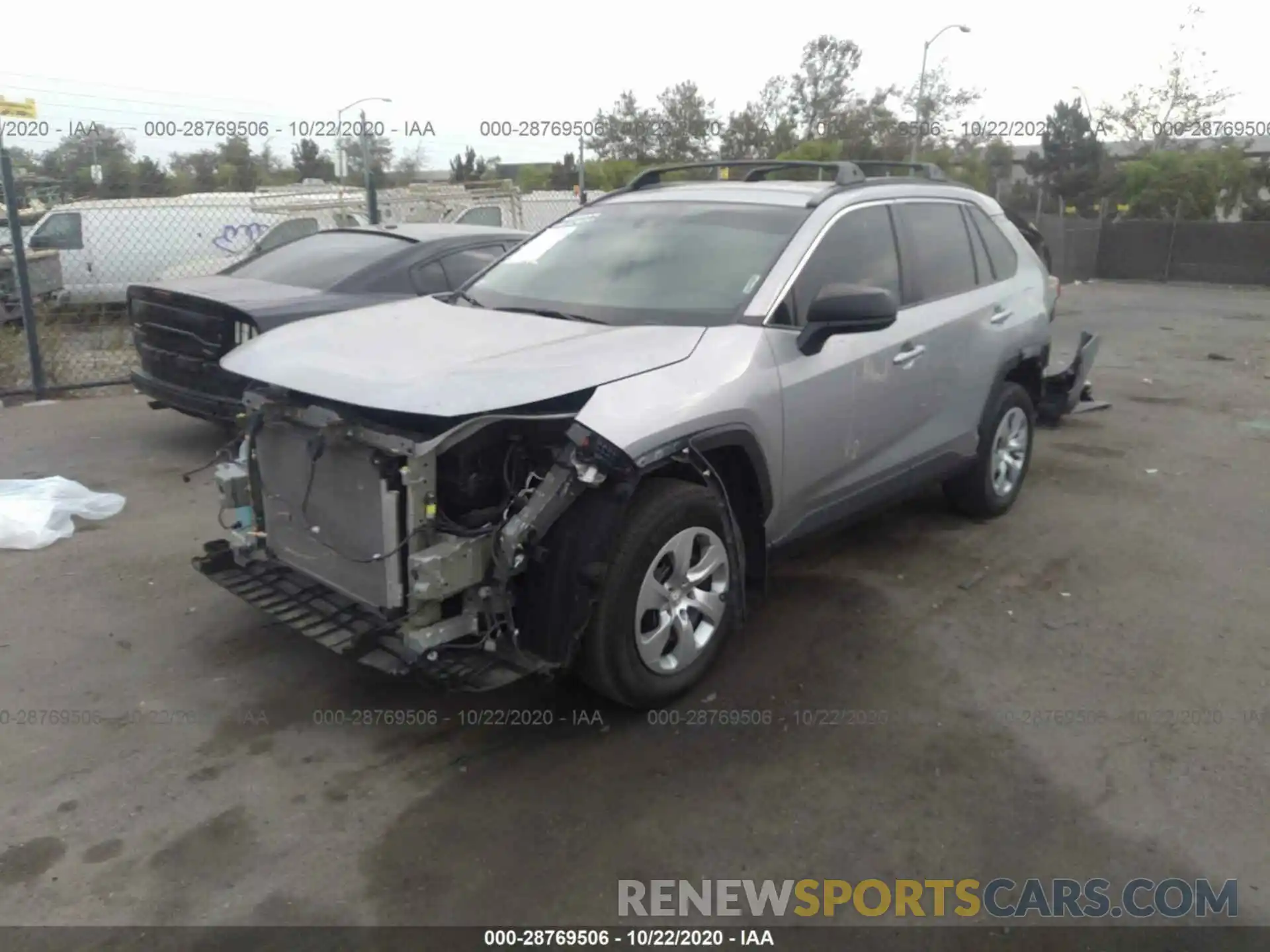 2 Photograph of a damaged car 2T3H1RFV6KW025572 TOYOTA RAV4 2019