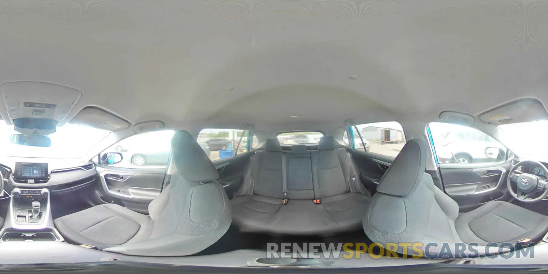 15 Photograph of a damaged car 2T3H1RFV6KW038015 TOYOTA RAV4 2019