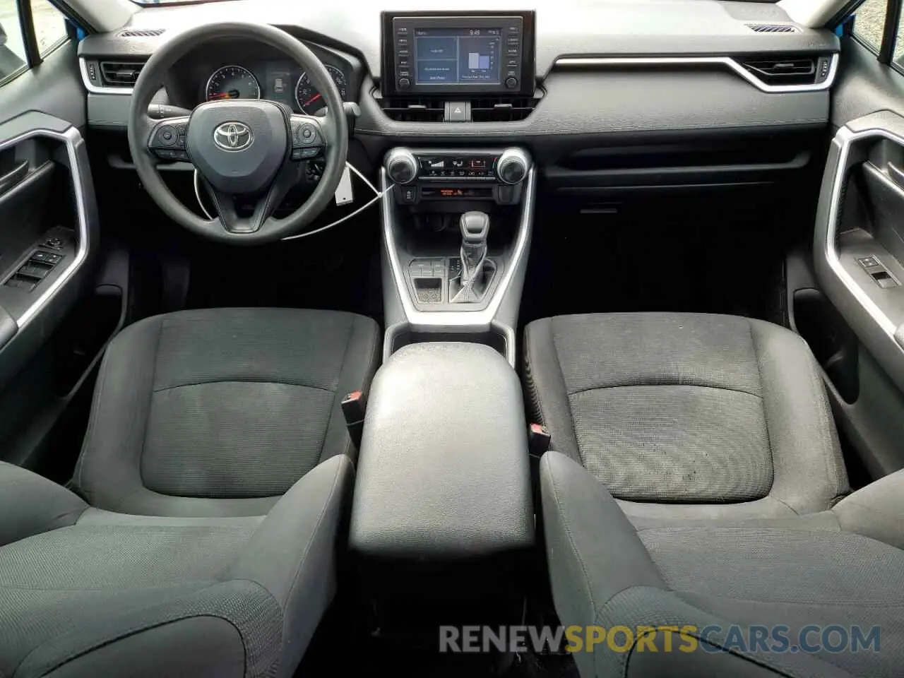 8 Photograph of a damaged car 2T3H1RFV6KW038015 TOYOTA RAV4 2019