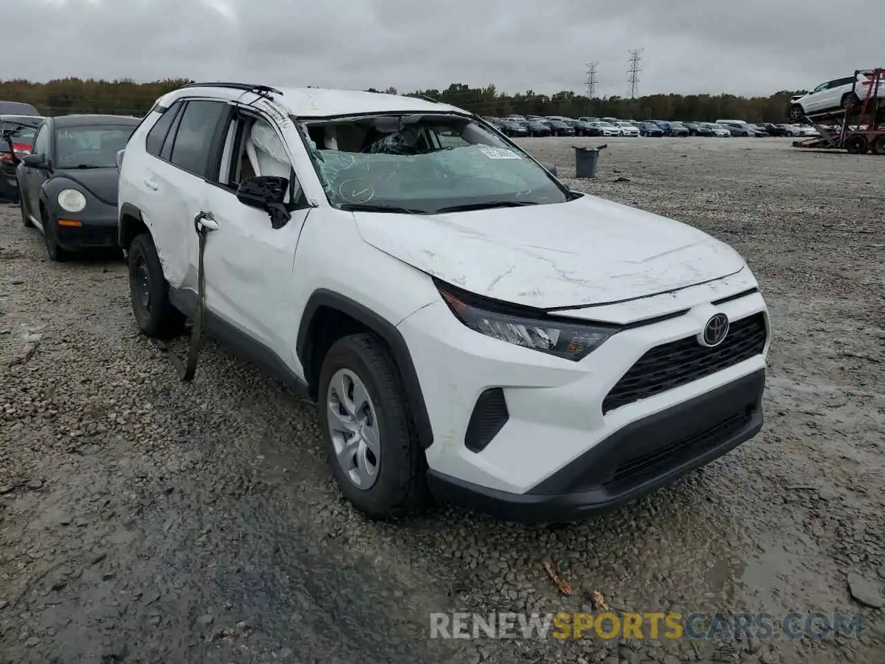 1 Photograph of a damaged car 2T3H1RFV6KW039665 TOYOTA RAV4 2019