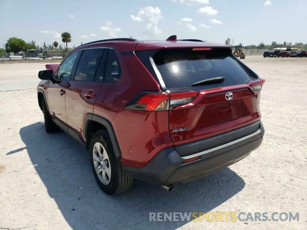 3 Photograph of a damaged car 2T3H1RFV6KW040637 TOYOTA RAV4 2019