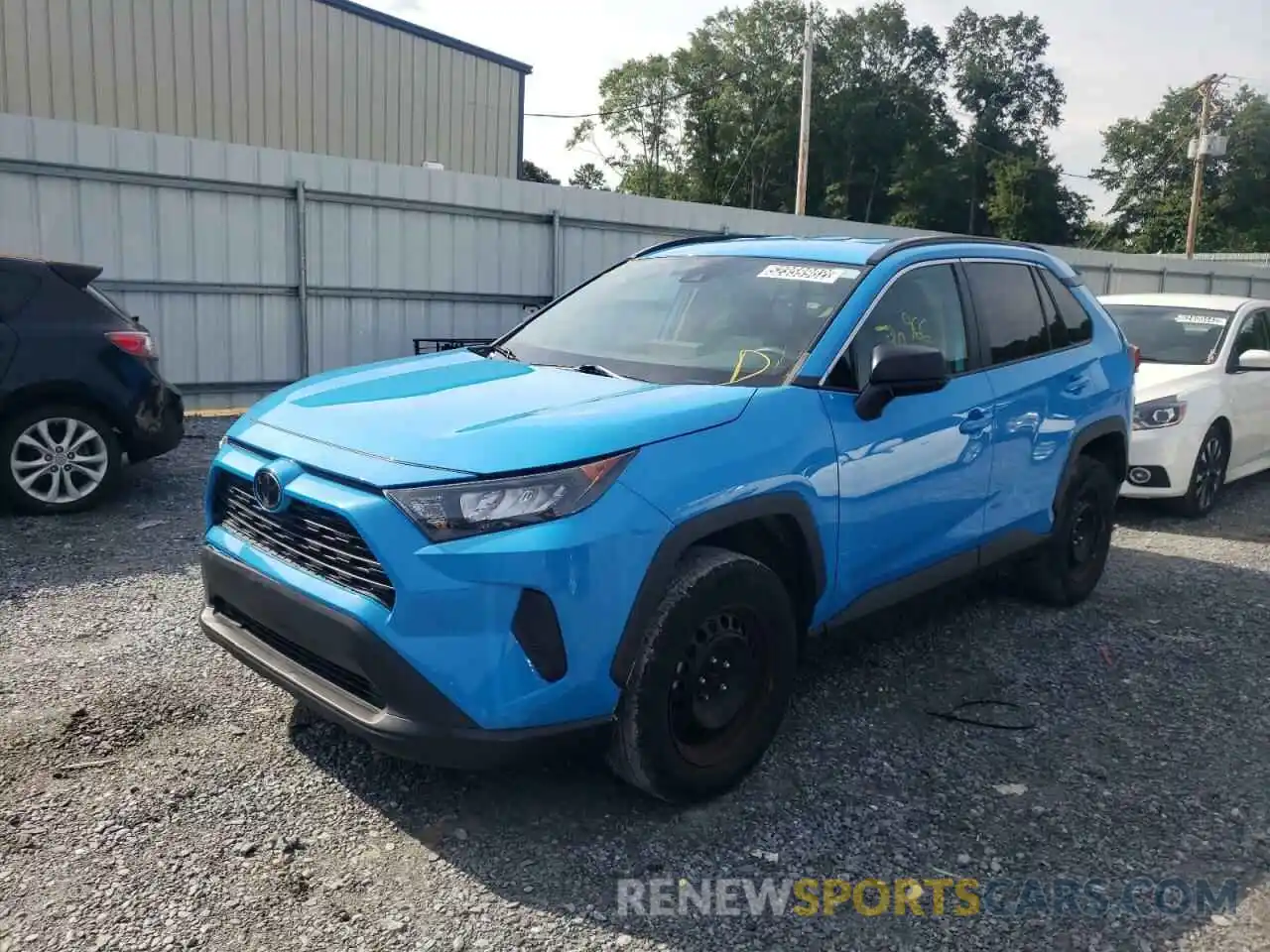 2 Photograph of a damaged car 2T3H1RFV6KW047443 TOYOTA RAV4 2019