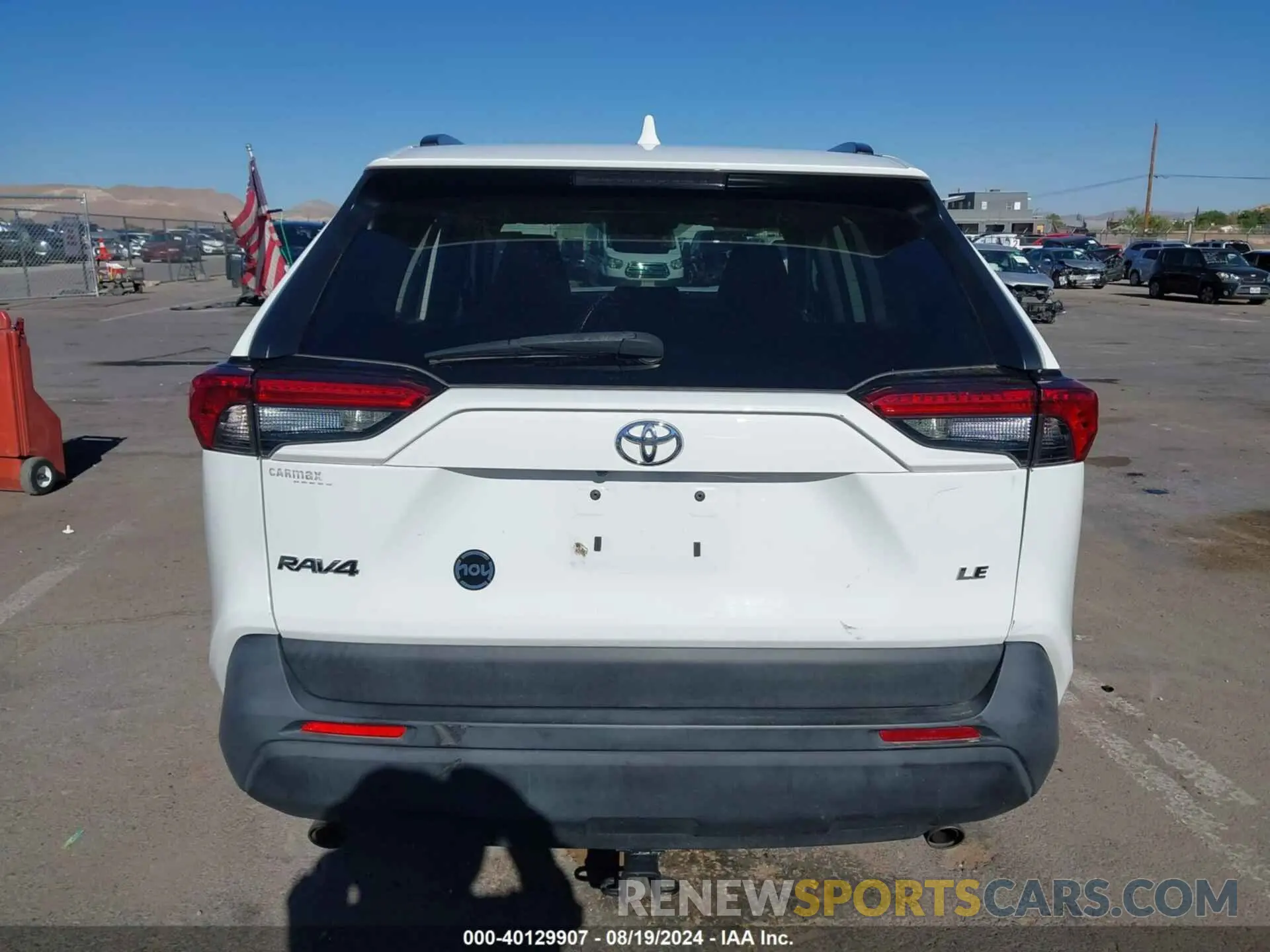 16 Photograph of a damaged car 2T3H1RFV6KW051640 TOYOTA RAV4 2019