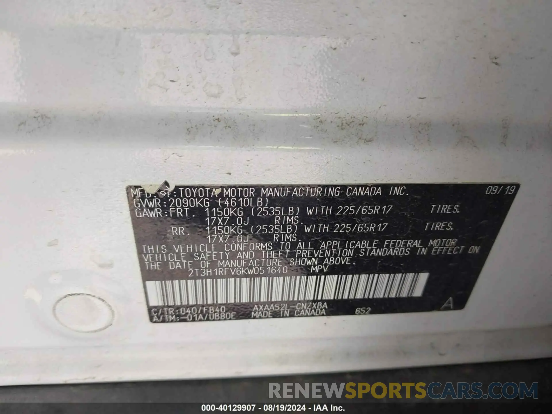 9 Photograph of a damaged car 2T3H1RFV6KW051640 TOYOTA RAV4 2019