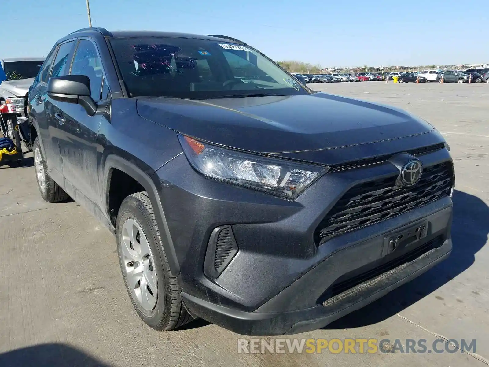 1 Photograph of a damaged car 2T3H1RFV7KC025890 TOYOTA RAV4 2019