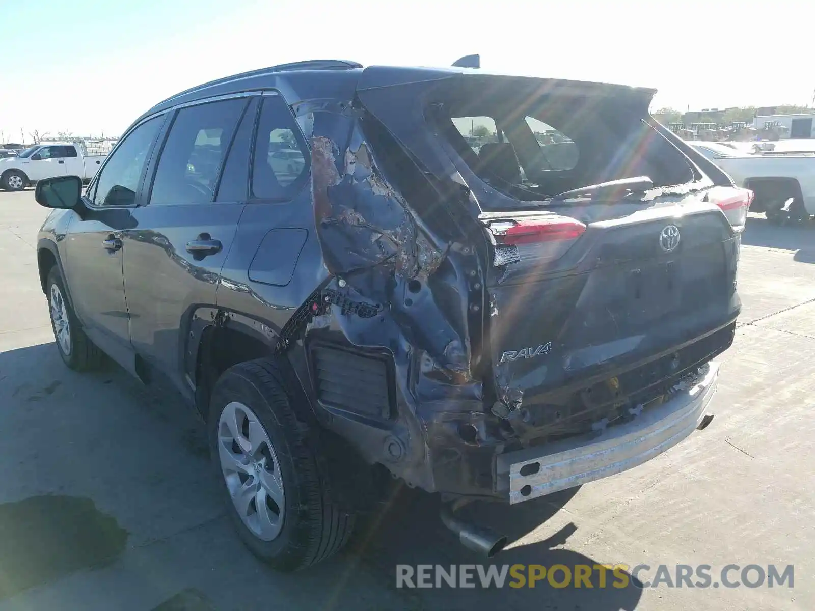 3 Photograph of a damaged car 2T3H1RFV7KC025890 TOYOTA RAV4 2019