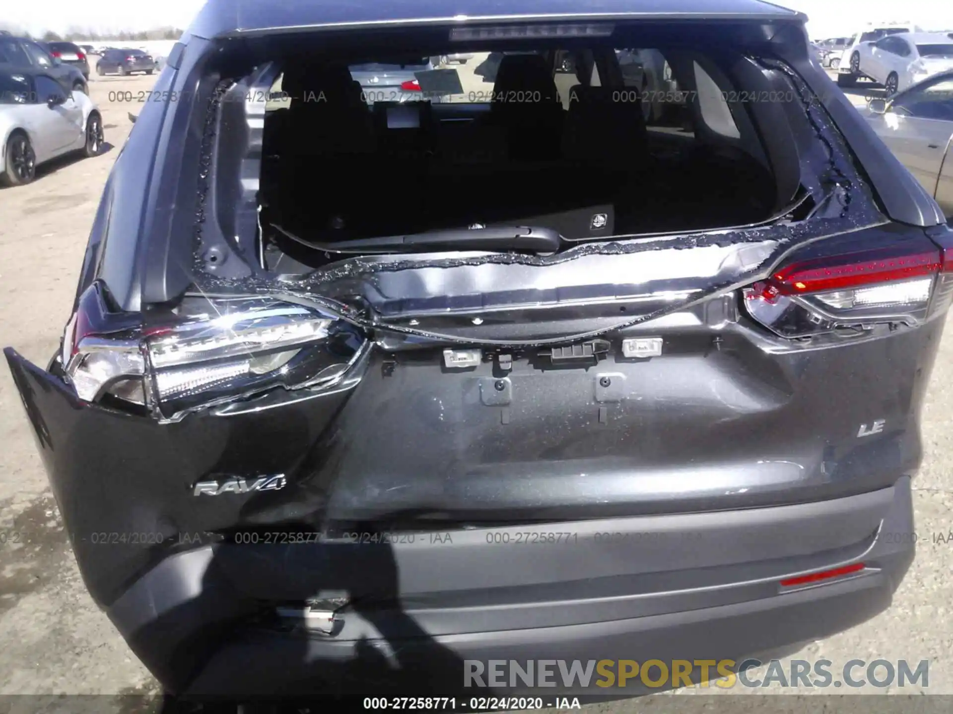 6 Photograph of a damaged car 2T3H1RFV7KC027364 TOYOTA RAV4 2019