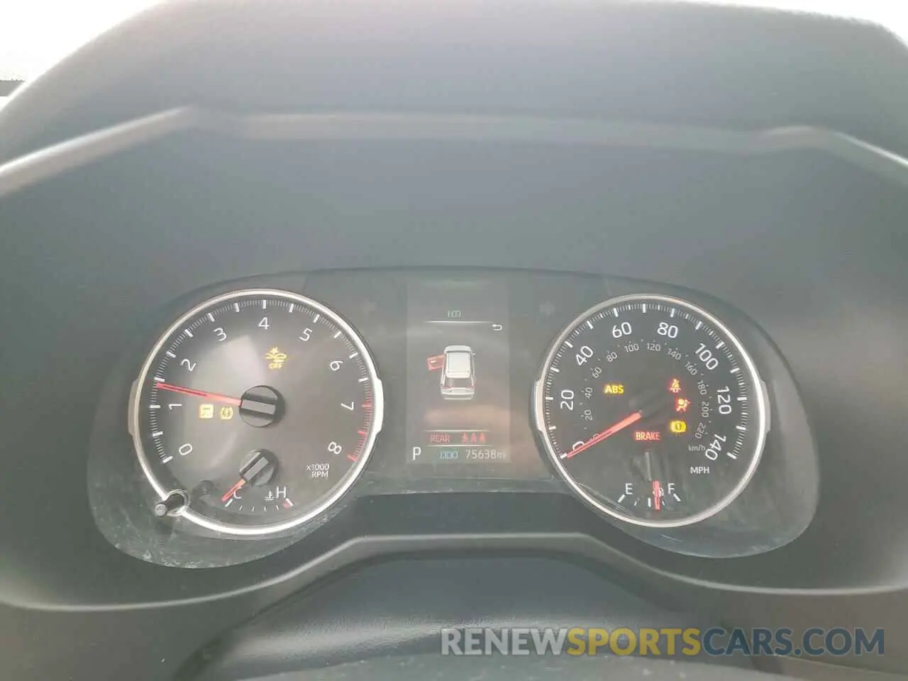 9 Photograph of a damaged car 2T3H1RFV7KC030264 TOYOTA RAV4 2019