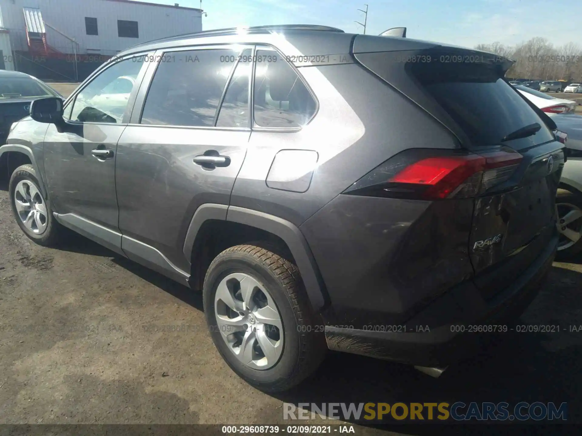 3 Photograph of a damaged car 2T3H1RFV7KW008277 TOYOTA RAV4 2019